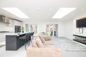 Photo 15- click for photo gallery